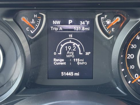 Used 2024 Jeep Wrangler Sport S image 26