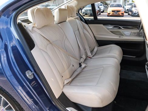 Used 2019 BMW ALPINA B7 xDrive w/ Luxury Rear Seating Package image 35