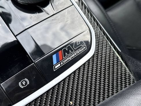 Used 2021 BMW M4 Competition w/ Executive Package RWD image 40