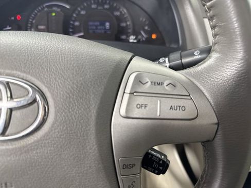 Used 2007 Toyota Camry Hybrid image 11