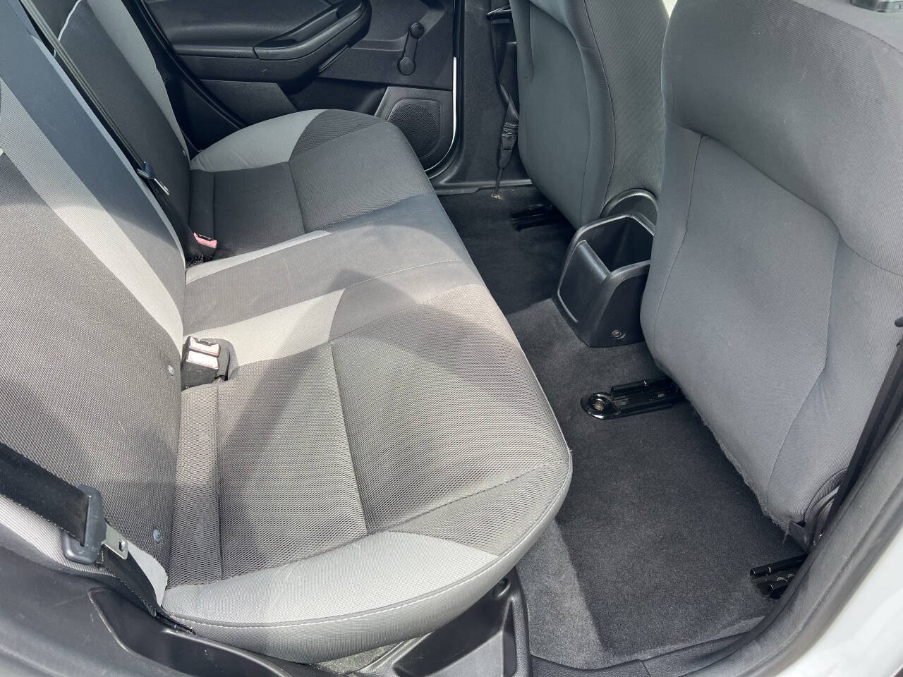 Used 2014 Ford Focus S FWD image 12