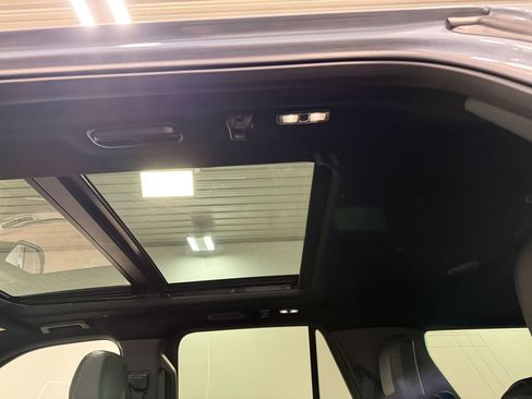 Used 2025 Ford Expedition Tremor image 10