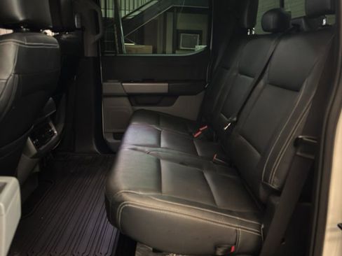 Used 2024 Ford F350 XLT w/ 360-Degree Camera Package image 7