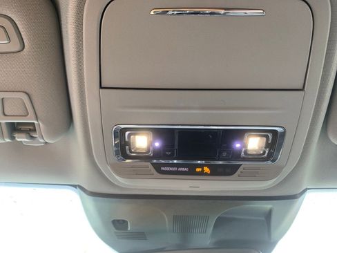 Used 2021 Lincoln Corsair AWD w/ Rear Removable Package Tray image 20