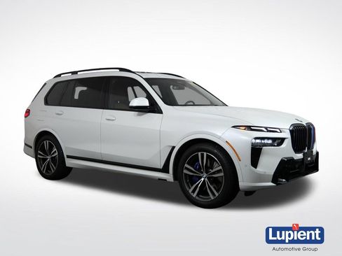 Used 2024 BMW X7 xDrive40i w/ Executive Package AWD/4WD image 1