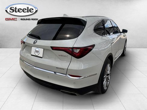 Used 2023 Acura MDX SH-AWD w/ Advance Package image 5