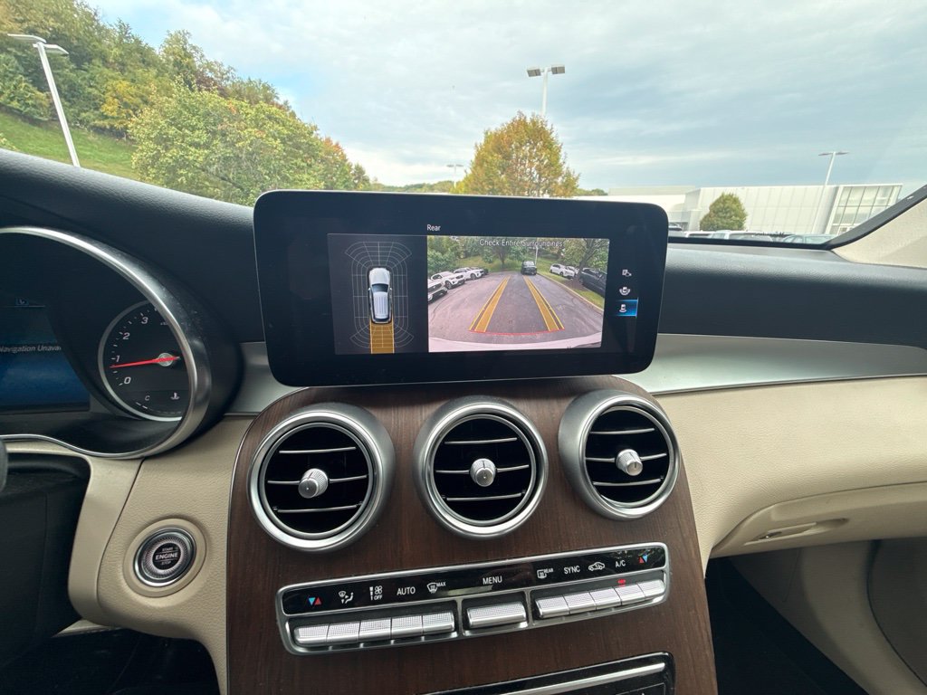 Used 2021 Mercedes-Benz GLC 300 4MATIC image 17