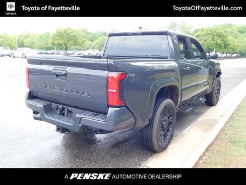 Used 2025 Toyota Tacoma SR5 AWD/4WD image 4