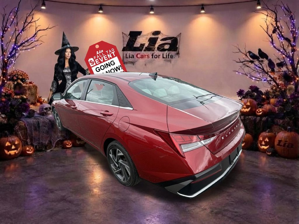 Certified 2025 Hyundai Elantra Limited FWD image 6