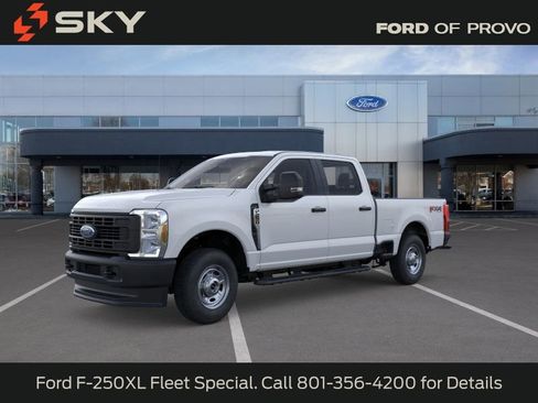 New 2026 Ford F250 XL w/ FX4 Off-Road Package image 1