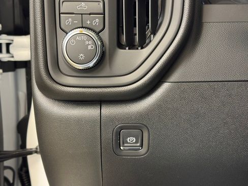 New 2026 GMC Sierra 1500 Pro w/ Trailering Package image 30