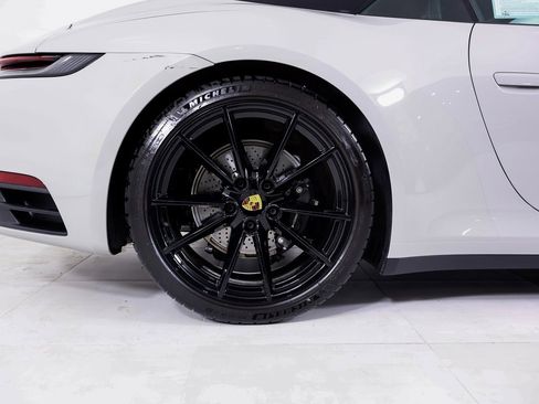 Certified 2024 Porsche 911 Carrera image 24