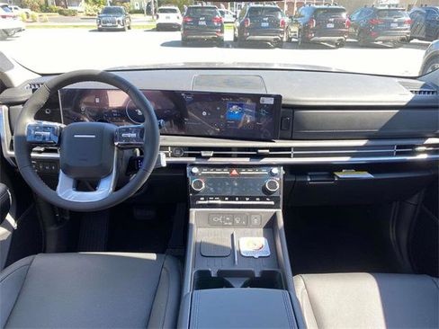 New 2025 Hyundai Santa Fe Limited image 7
