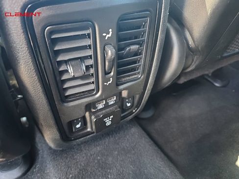 Used 2025 Dodge Durango R/T AWD/4WD image 23