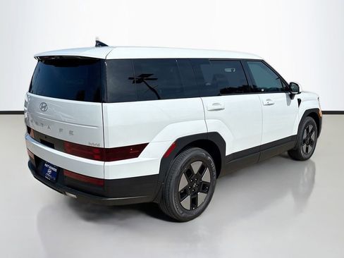 New 2026 Hyundai Santa Fe SE image 5