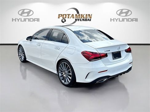 Used 2019 Mercedes-Benz A 220 image 7