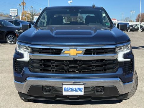 Used 2022 Chevrolet Silverado 1500 LT image 9
