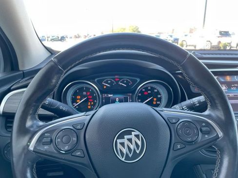 Used 2018 Buick Envision Essence image 21