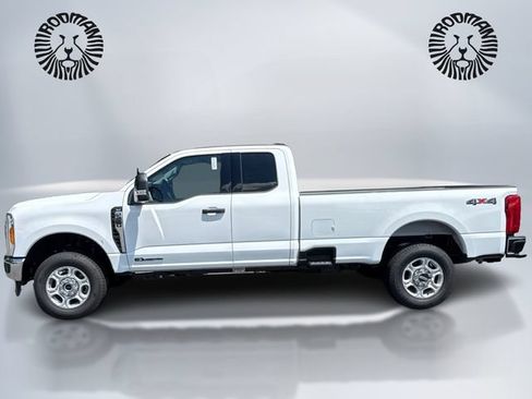 New 2026 Ford F250 XLT w/ Snow Plow Prep Package AWD/4WD image 10