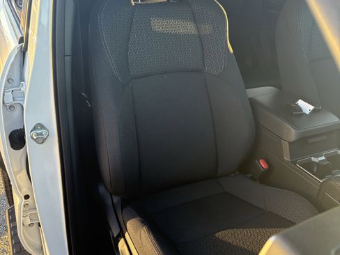 Used 2025 Toyota 4Runner SR5 image 43