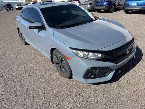 Used 2017 Honda Civic EX image 7