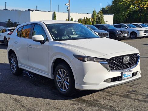 New 2025 MAZDA CX-5 AWD 2.5 S w/ Select Package image 3