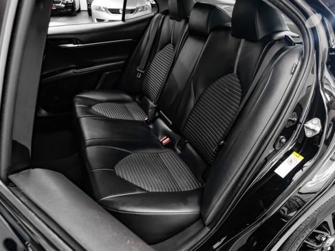 Used 2019 Toyota Camry SE image 44