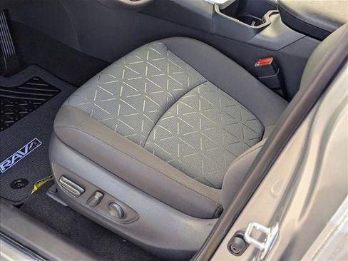 New 2025 Toyota RAV4 XLE image 4