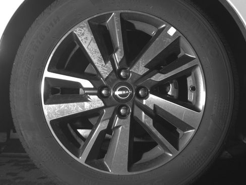 Used 2025 Nissan Versa SV FWD image 13