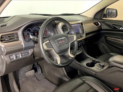 Used 2023 GMC Acadia Denali FWD image 16