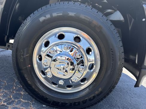 New 2026 RAM 3500 Big Horn AWD/4WD image 14