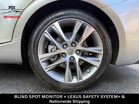 Used 2018 Lexus IS 300 RWD image 29