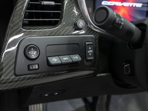 Used 2019 Chevrolet Corvette ZR1 RWD image 25