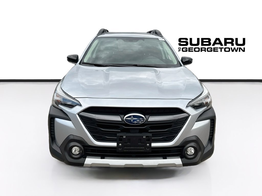 Certified 2025 Subaru Outback Limited AWD/4WD image 2