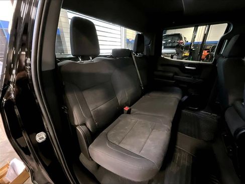 Used 2021 Chevrolet Silverado 1500 Custom Trail Boss AWD/4WD image 16