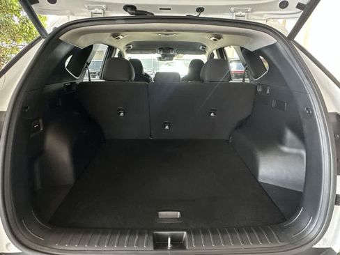 Used 2024 Hyundai Tucson SEL FWD image 12