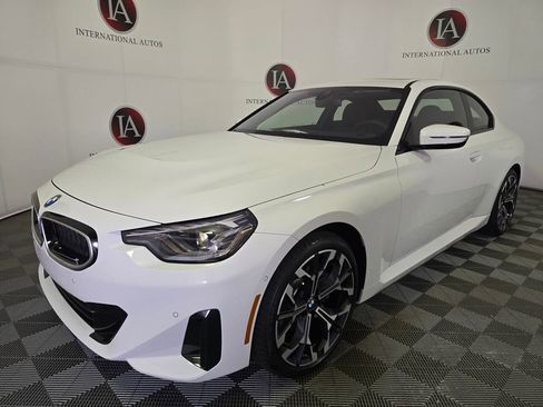 New 2025 BMW 230i xDrive Coupe w/ Premium Package image 5