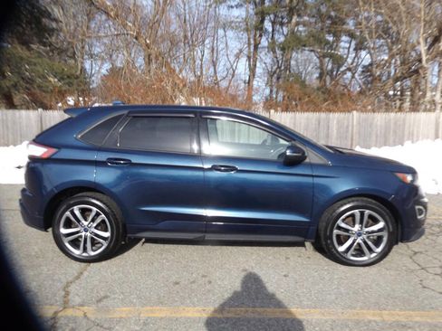 Used 2017 Ford Edge Sport w/ Equipment Group 401A image 7