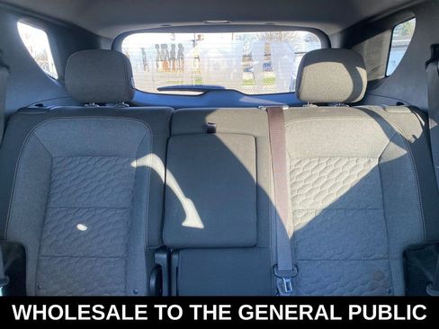 Used 2018 Chevrolet Equinox LT image 25