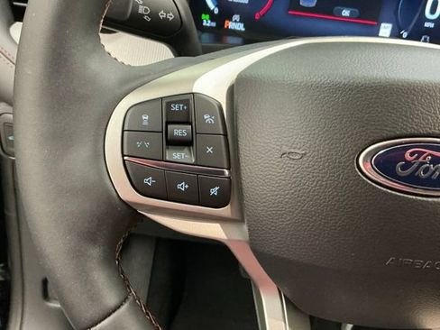 New 2026 Ford Explorer Active w/ Active Comfort Package AWD/4WD image 28