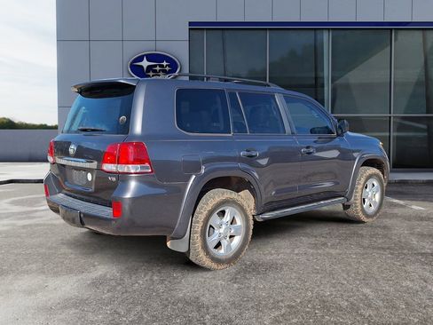 Used 2009 Toyota Land Cruiser image 6