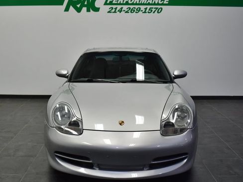 Used 2001 Porsche 911 Carrera RWD image 3