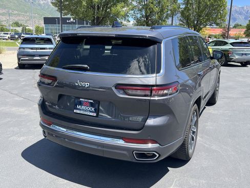 Used 2023 Jeep Grand Cherokee L Overland AWD/4WD image 8