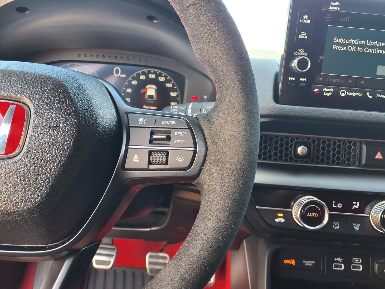 Used 2025 Honda Civic Type R image 18