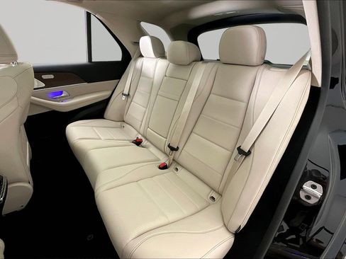 New 2026 Mercedes-Benz GLE 450 4MATIC image 16