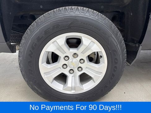 Used 2018 Chevrolet Silverado 1500 LT AWD/4WD image 41