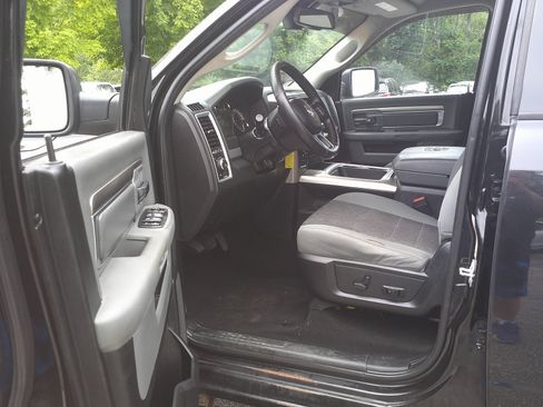 Used 2018 RAM 1500 Big Horn AWD/4WD image 11