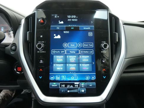 Used 2024 Subaru Crosstrek 2.0i Premium image 32