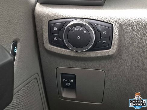 Used 2020 Ford F150 XLT w/ Trailer Tow Package image 16