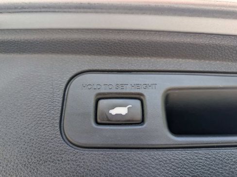 Used 2023 Honda Odyssey Touring image 13